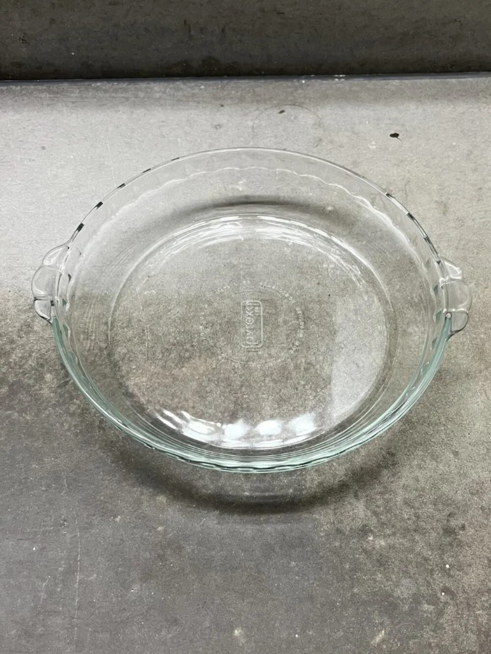 Vintage Pyrex 10